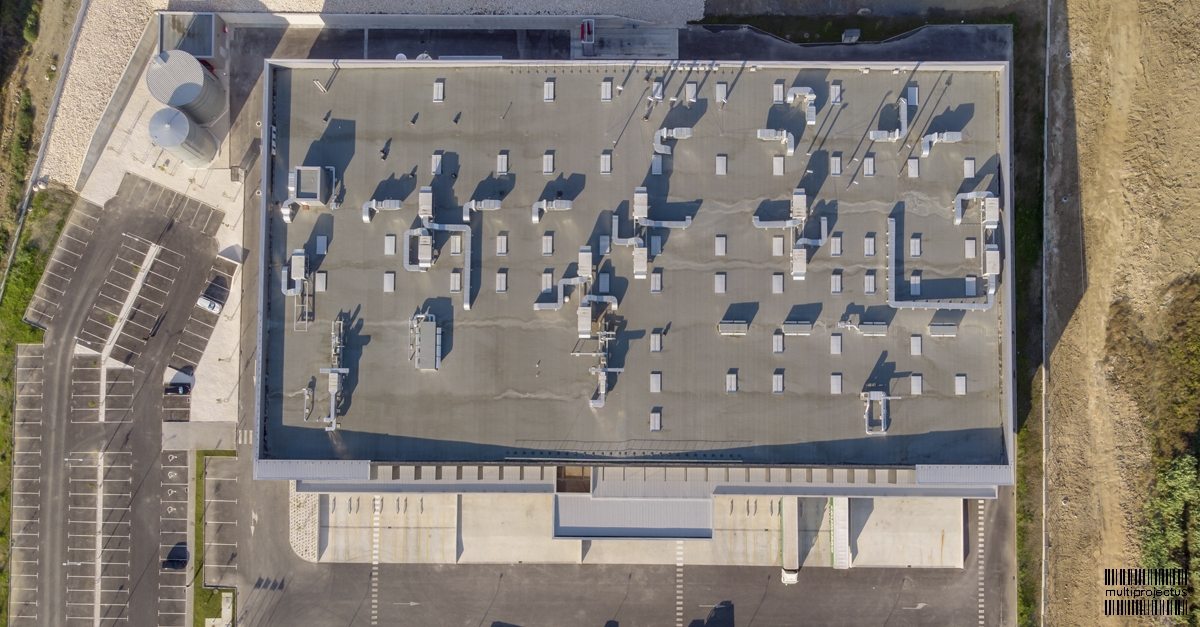 Vista aérea de lote de unidade industrial - Elis TV - CONSTRUÇÃO INDUSTRIAL - Multiprojectus