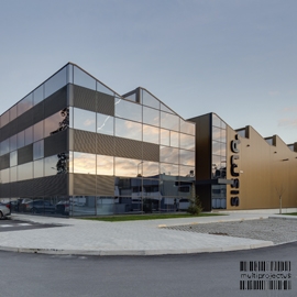 Exterior view of administrative block - Sisma - INDUSTRIAL CONSTRUCTION - Multiprojectus